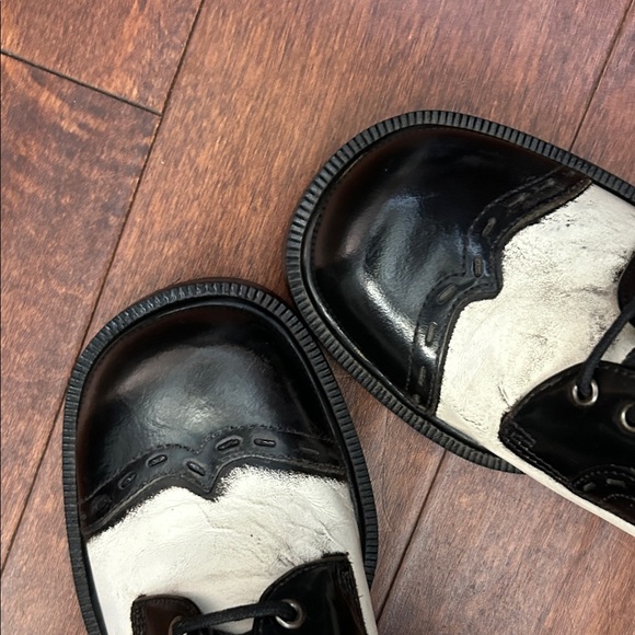 Vintage Wednesday Addams, 90s American Eagle Black and White Oxfords, Size 5.5 - Picture 5 of 16